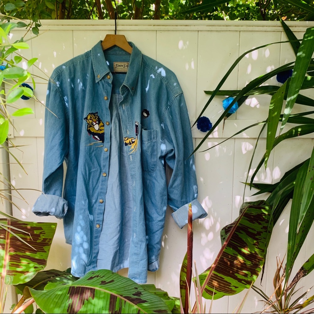 vtg y2k panthers button up boyfriend popover